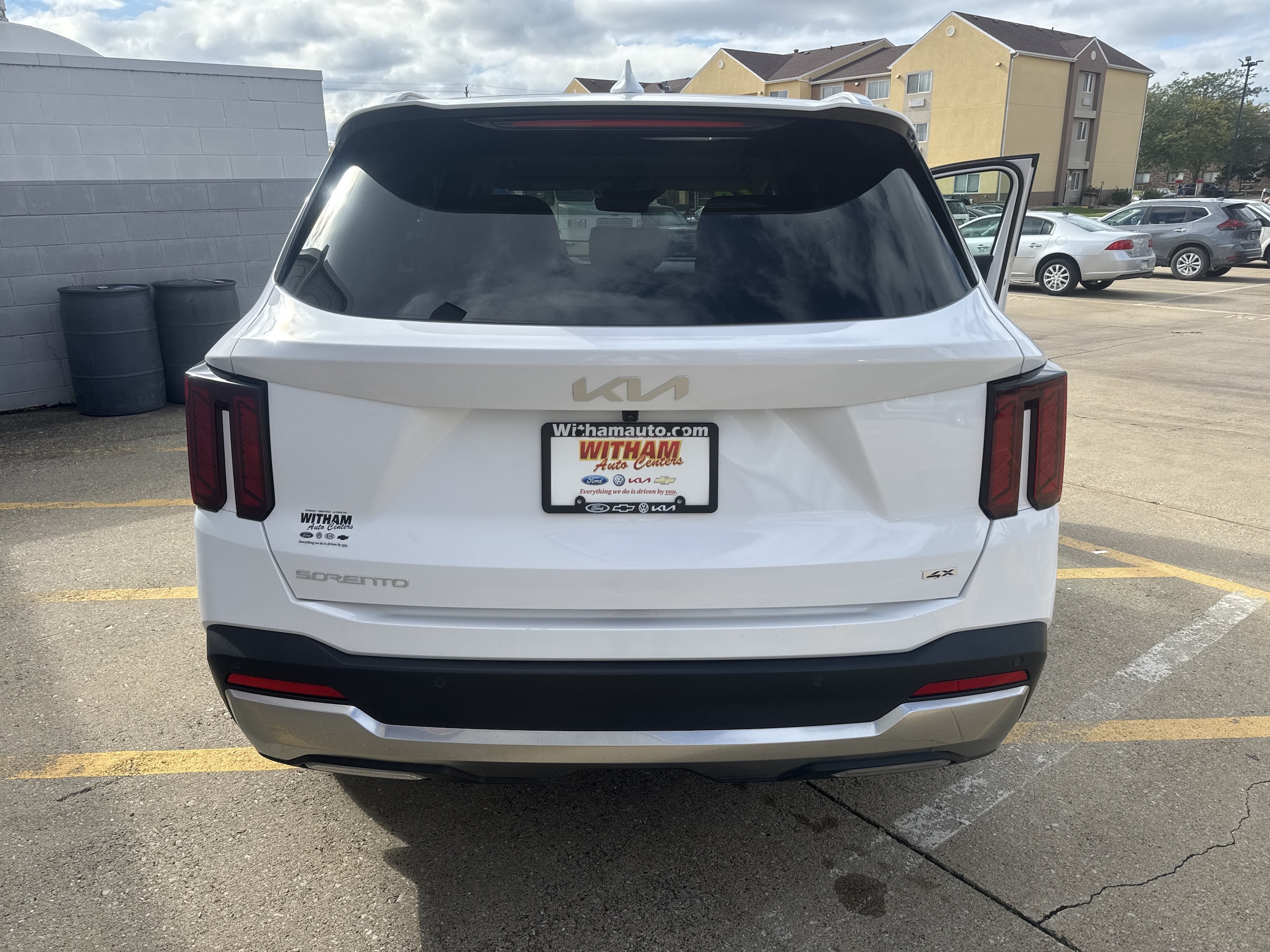 2026 Kia Sorento EX - Photo 8