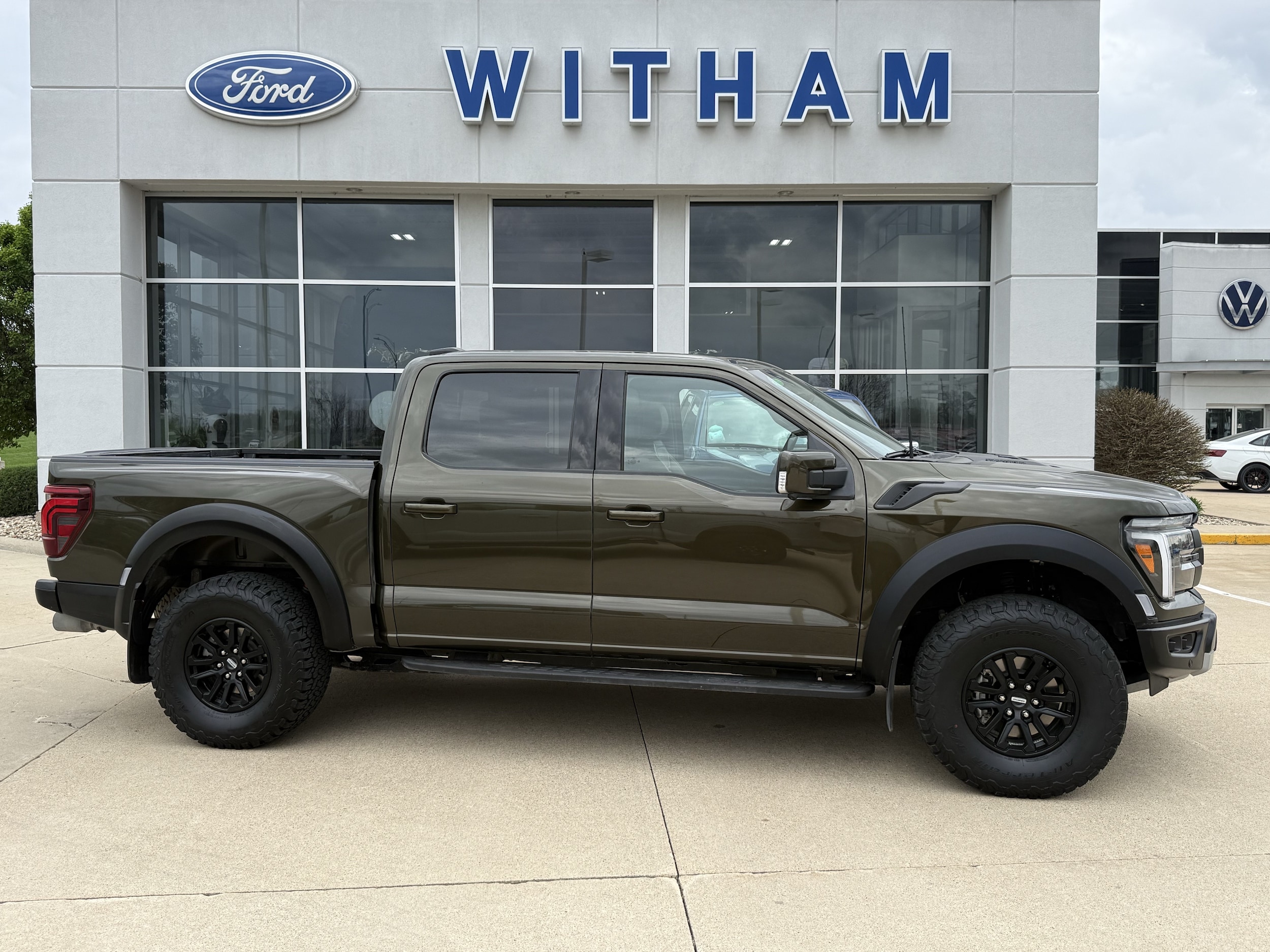 2024 Ford F-150 Raptor - Photo 3