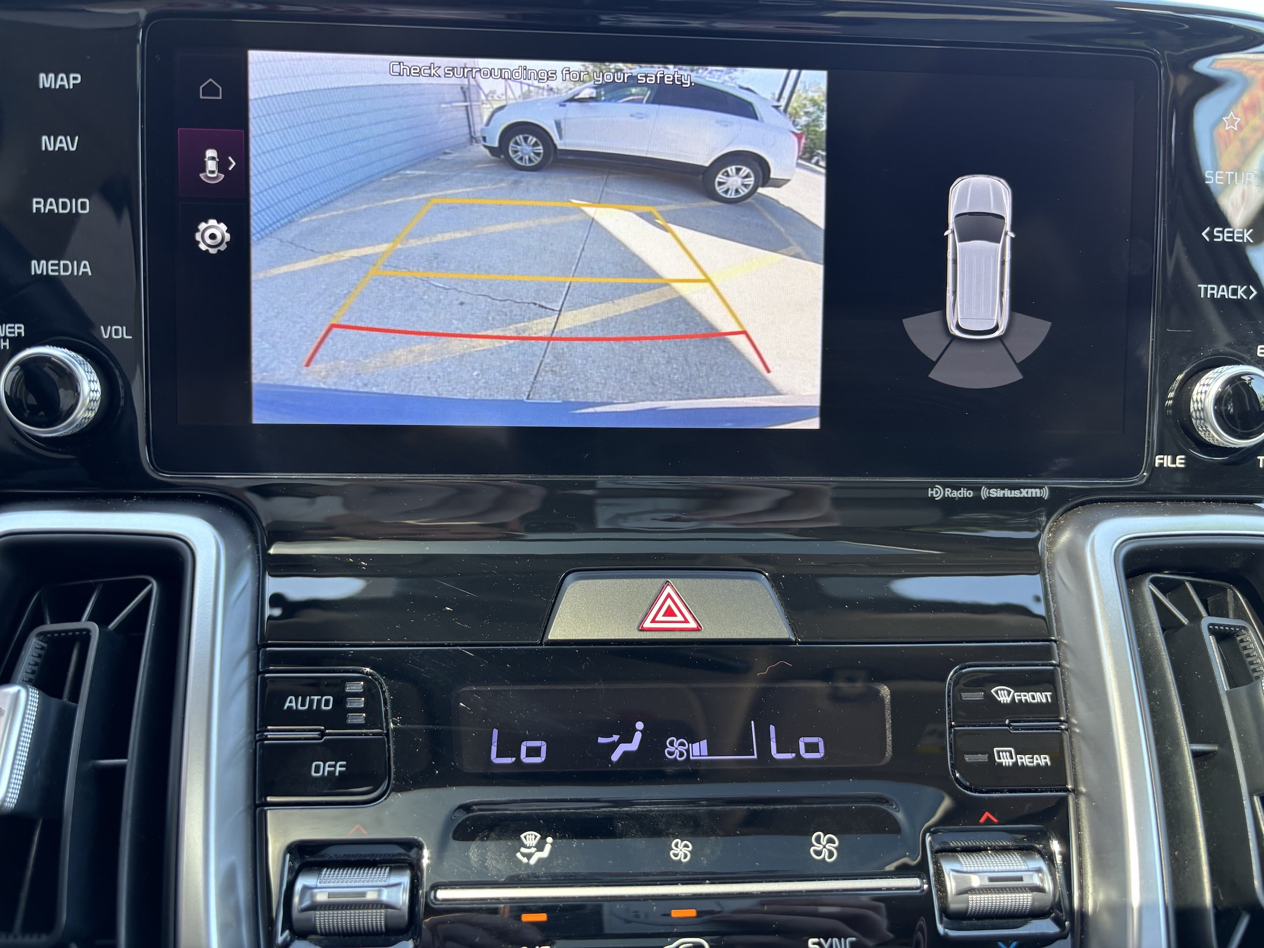 2022 Kia Sorento S - Photo 15