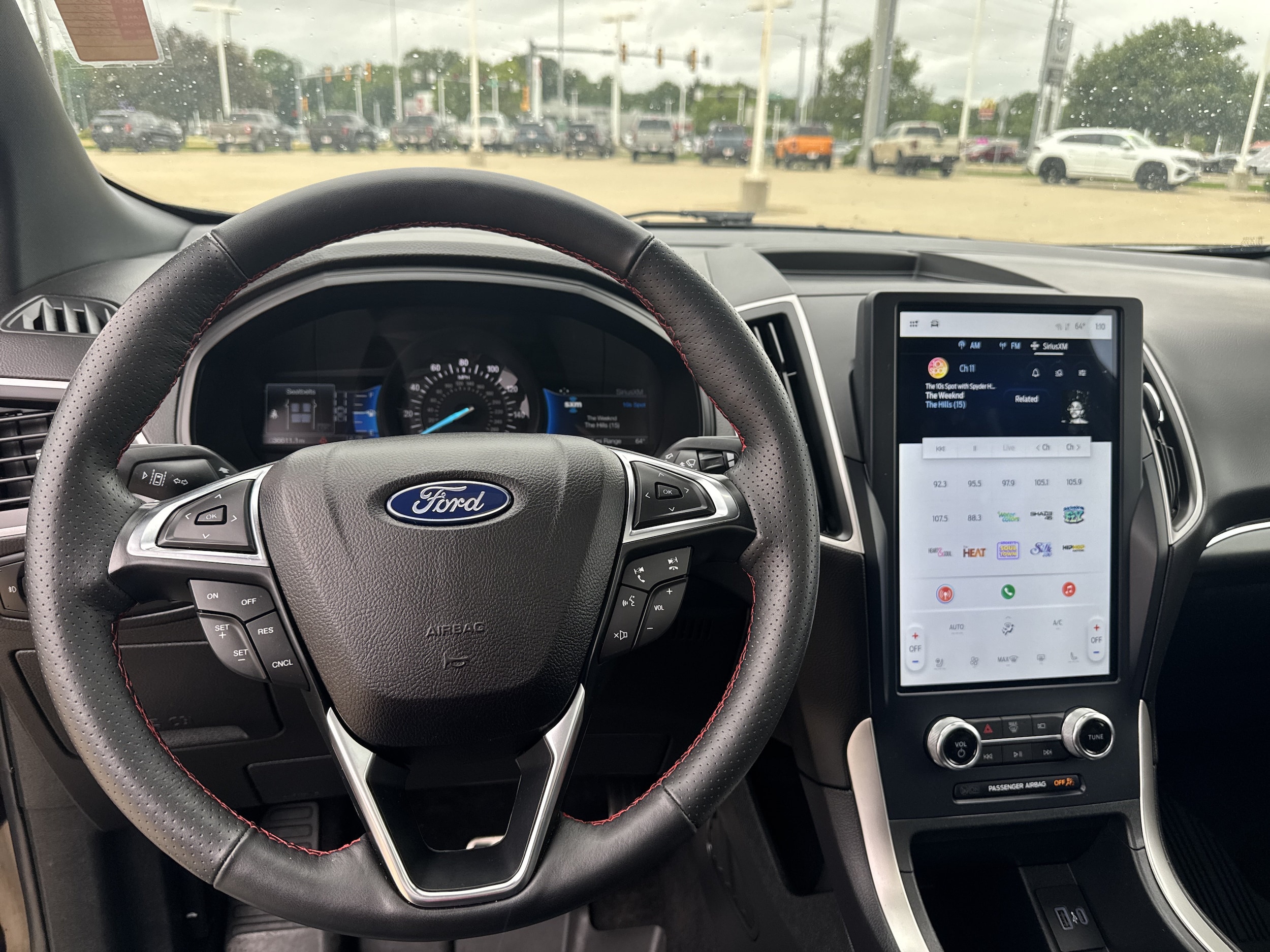 2023 Ford Edge ST-Line - Photo 14