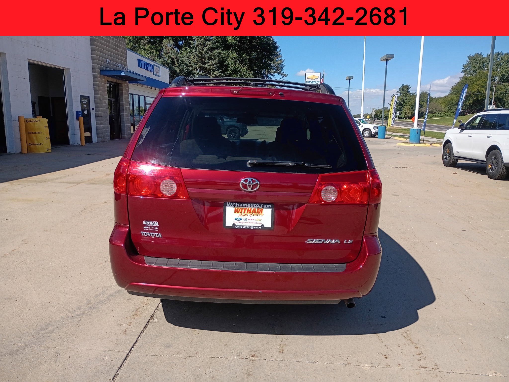 2006 Toyota Sienna LE photo 3