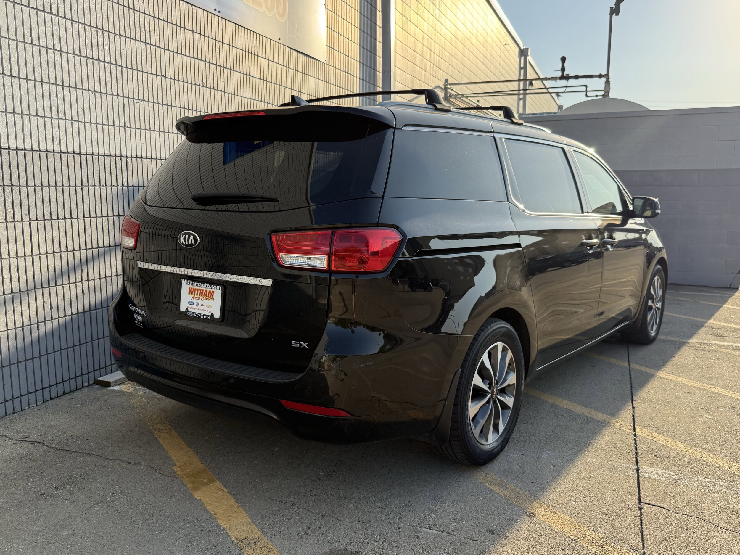 2015 Kia Sedona SX photo 4