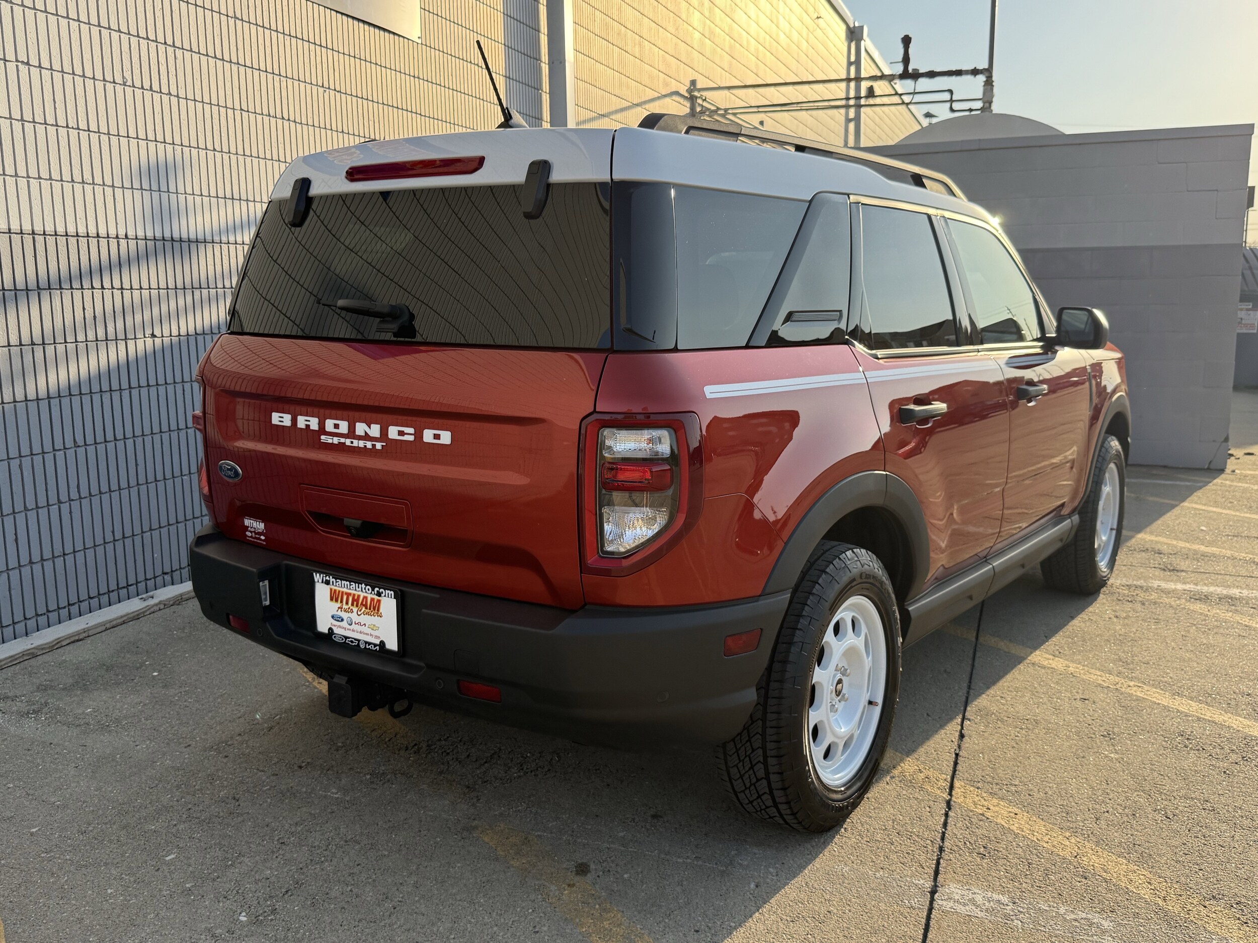 2023 Ford Bronco Sport Heritage photo 2