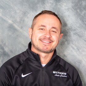 Staff member Meho Huseinovic from 0f8a905901ef