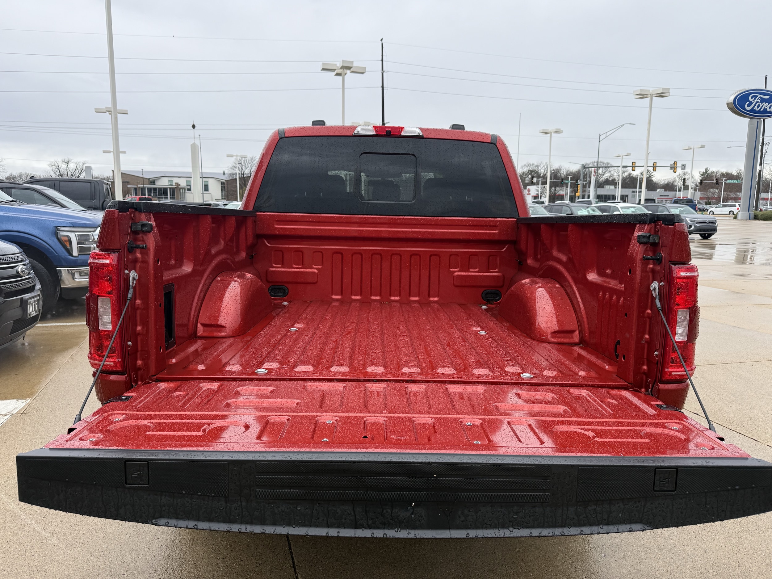 2023 Ford F-150 XLT - Photo 10