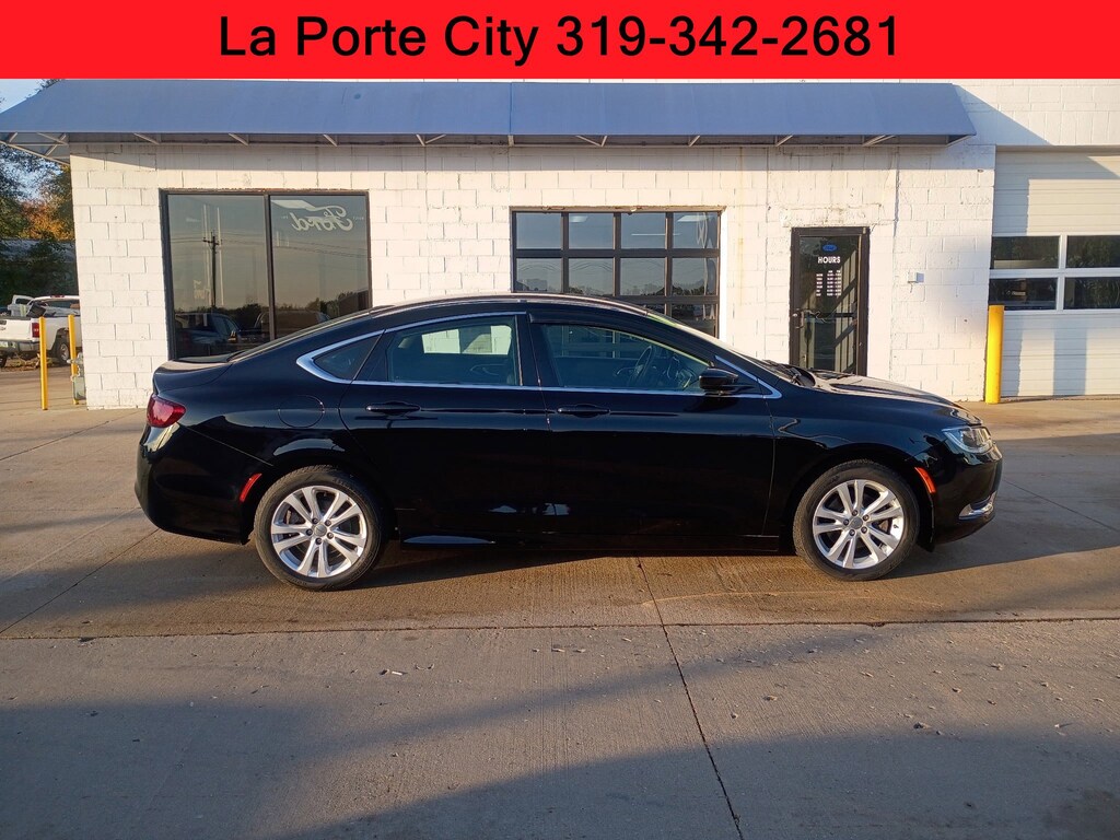 Used 2016 Chrysler 200 Limited Sedan