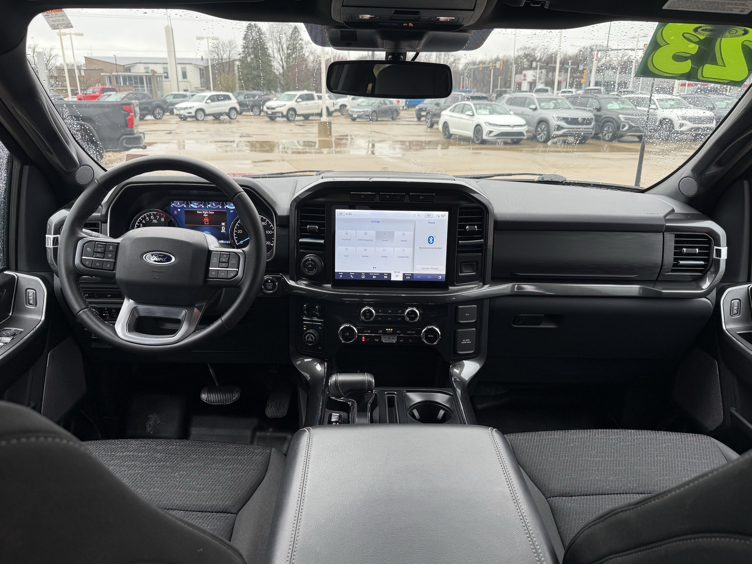 2023 Ford F-150 XLT - Photo 6