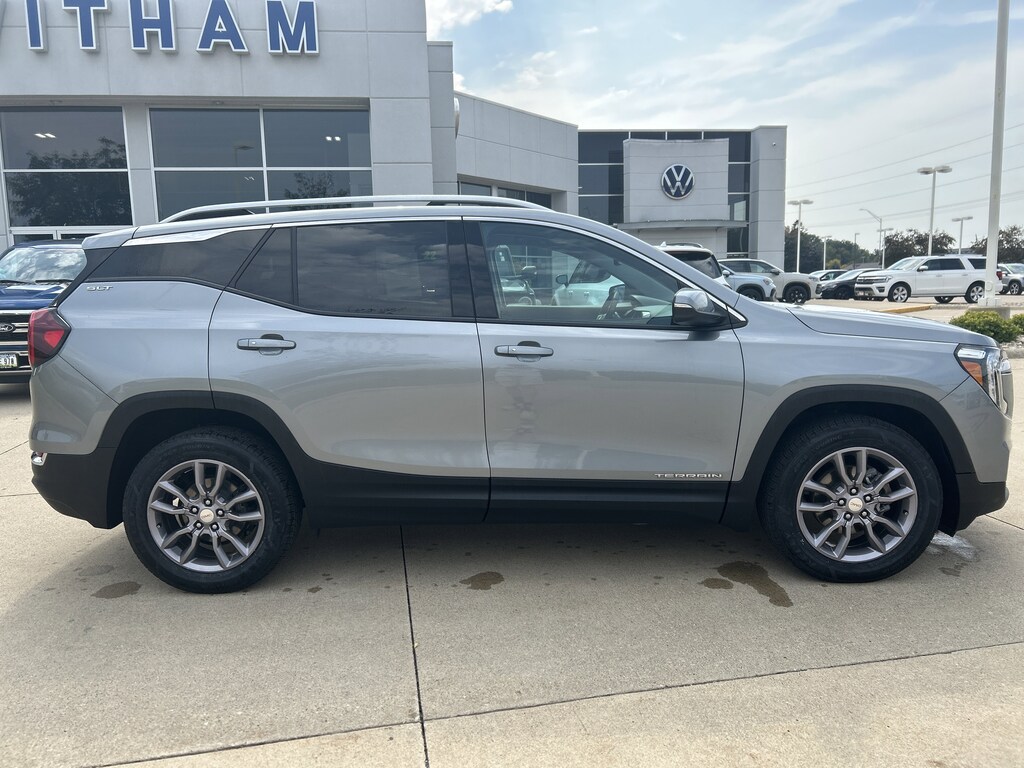Used 2023 GMC Terrain SLT SUV