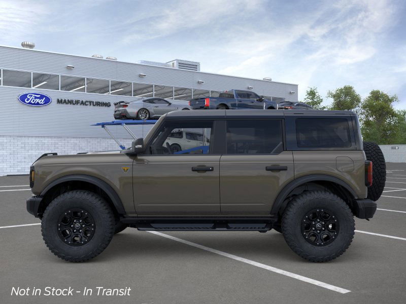 2025 Ford Bronco Badlands photo 3