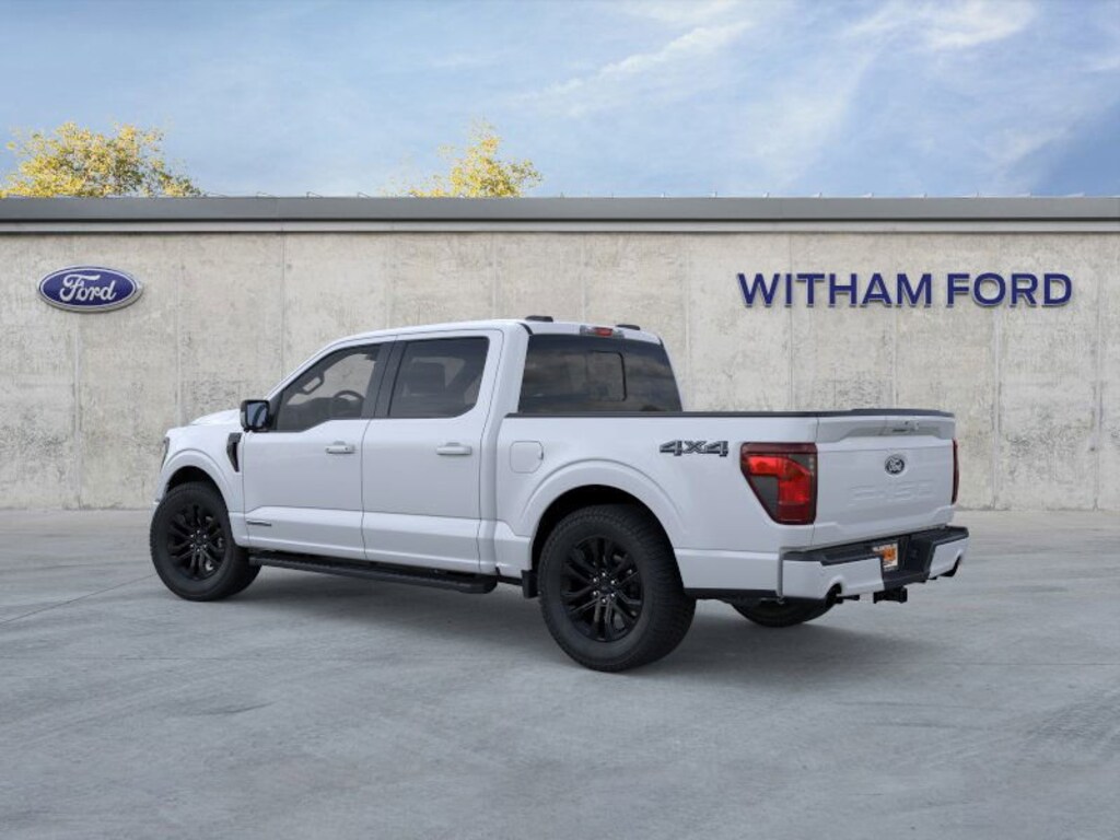 New 2025 Ford F-150 XLT XLT 4WD SuperCrew 5.5 Box