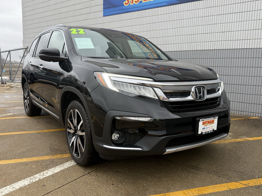Used 2022 Honda Pilot Touring 8-Passenger SUV