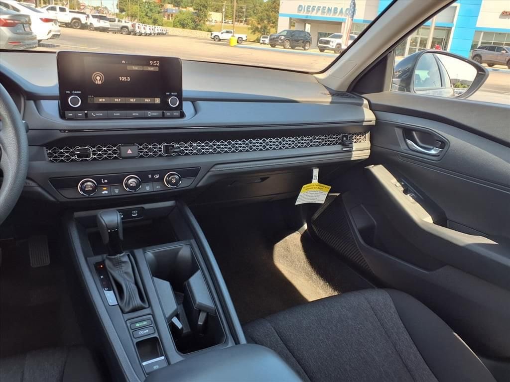 2024 Honda Accord LX - Photo 24