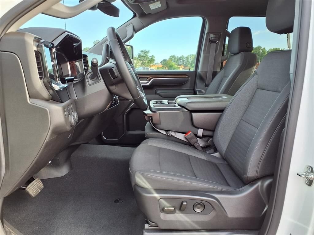 Used 2025 Chevrolet Silverado 2500 HD LT Truck