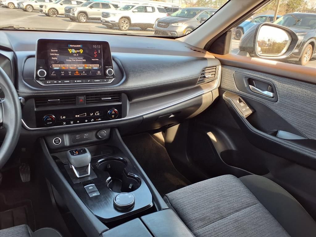 2023 Nissan Rogue SV - Photo 24
