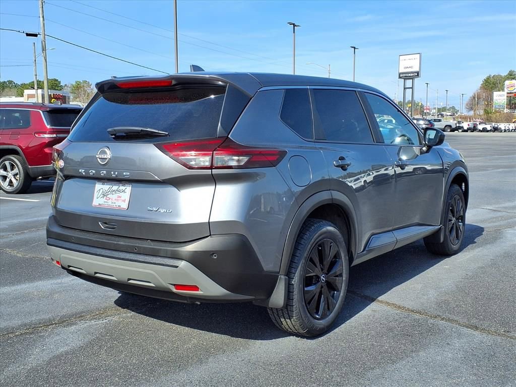 2023 Nissan Rogue SV - Photo 18