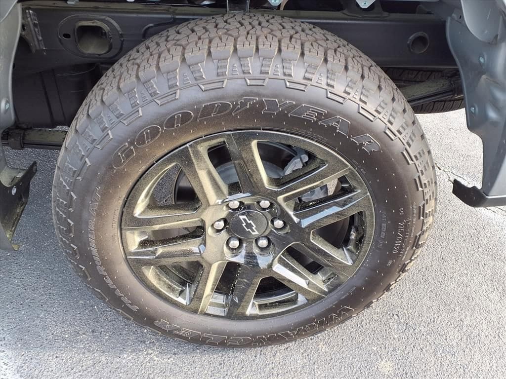 2025 Chevrolet Silverado 1500 RST - Photo 21