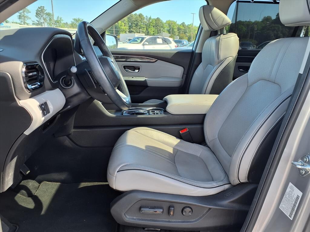 Used 2024 Honda Pilot Elite