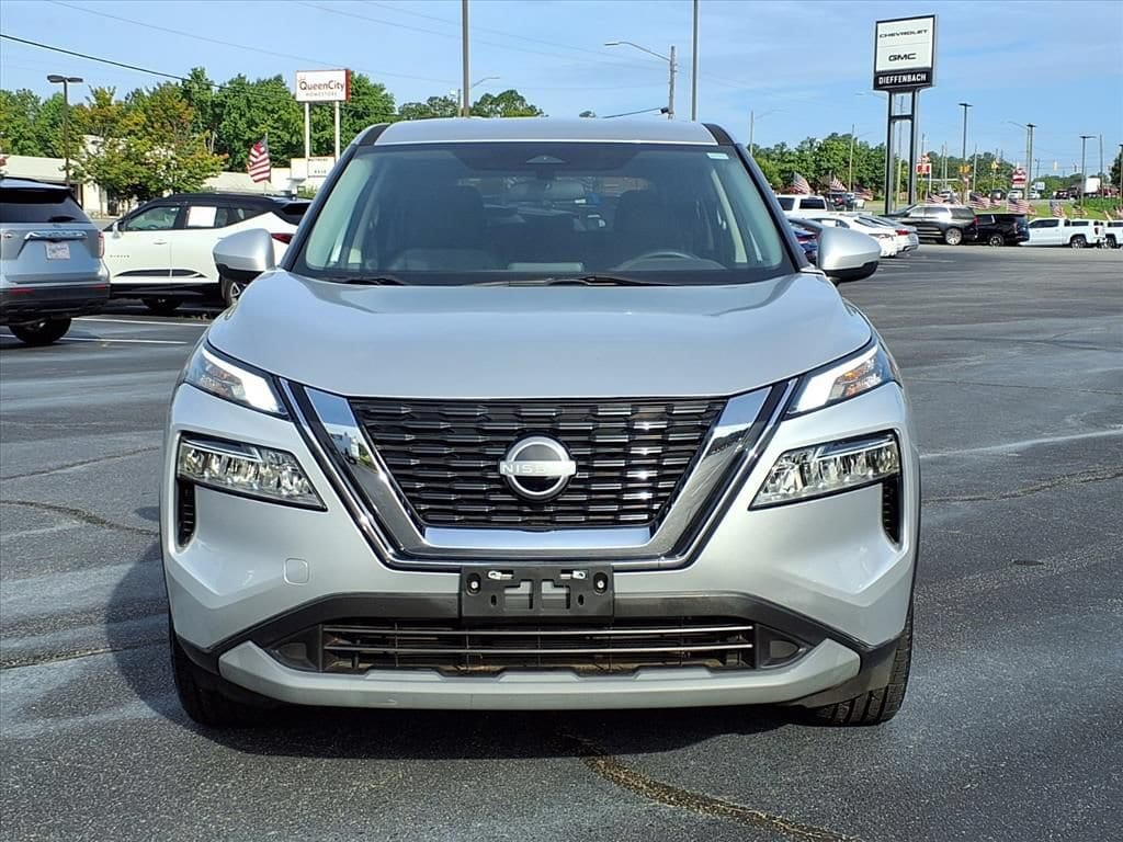 Used 2022 Nissan Rogue SV Intelligent AWD SUV