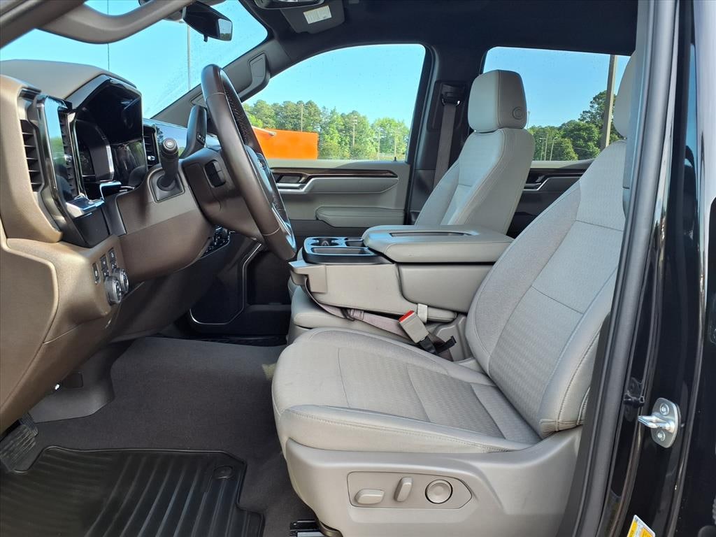 Used 2025 Chevrolet Silverado 1500 LT Truck