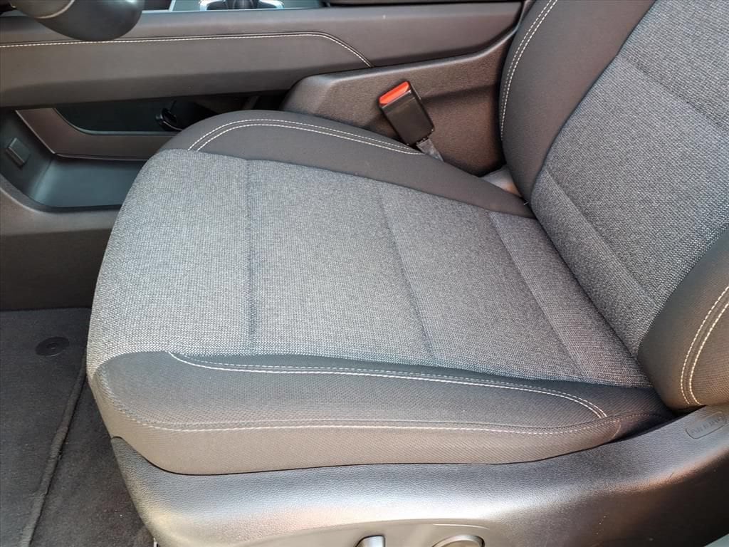 Used 2025 GMC Acadia Elevation SUV