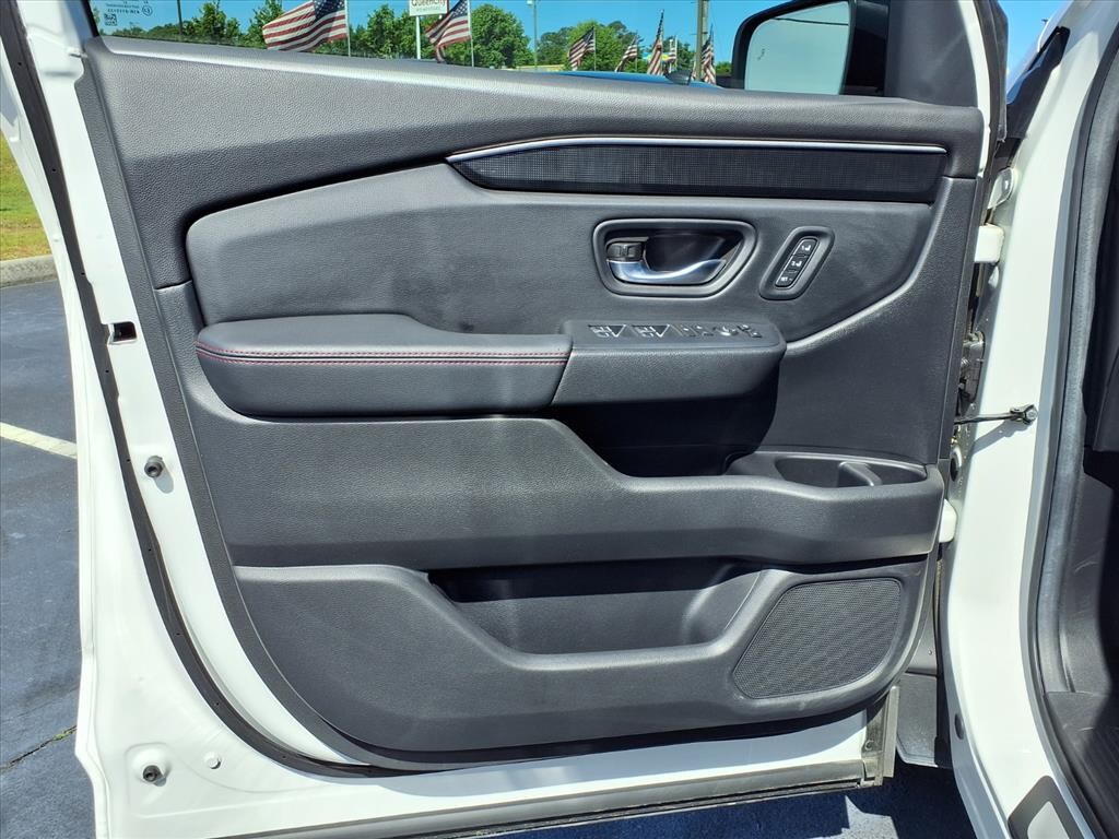 Used 2025 Honda Pilot Black Edition