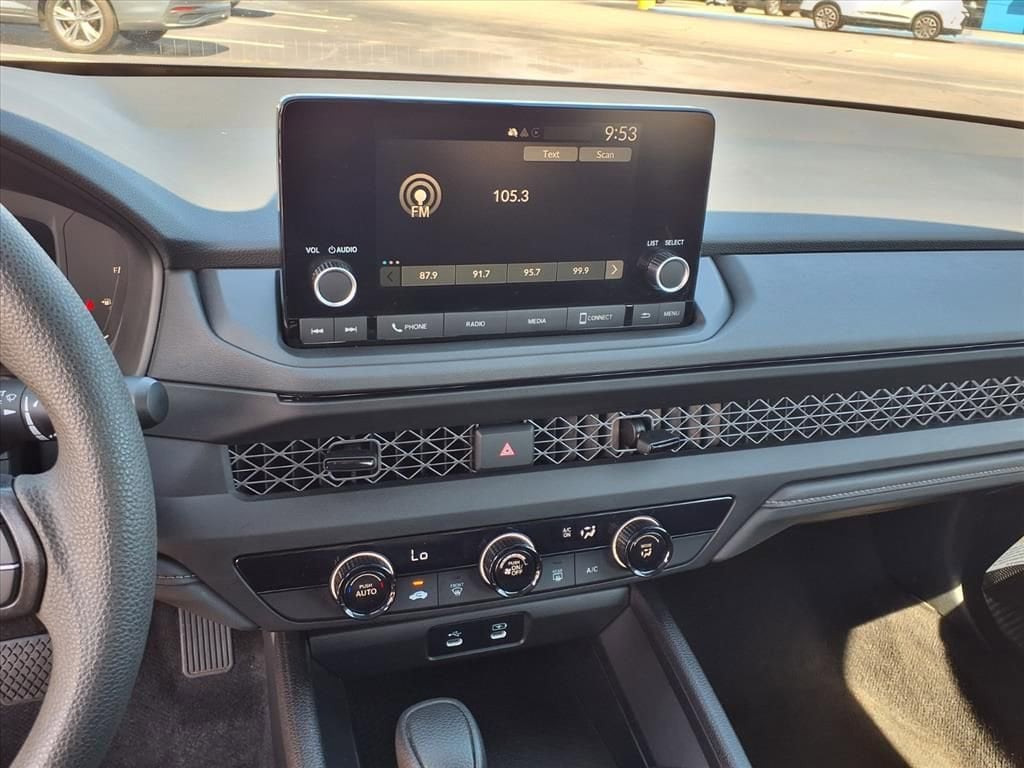 2024 Honda Accord LX - Photo 7