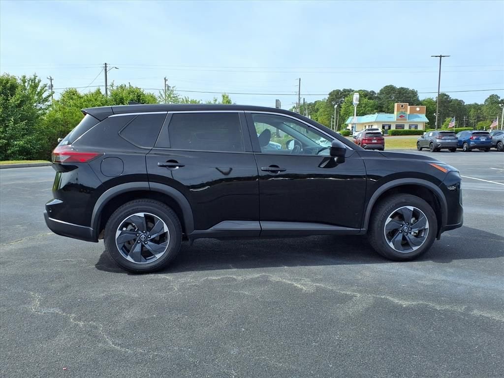 2024 Nissan Rogue SV - Photo 20