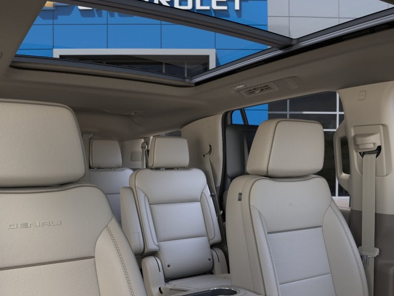 2026 GMC Yukon Denali - Photo 24
