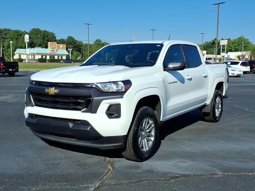 Used 2024 Chevrolet Colorado LT Truck