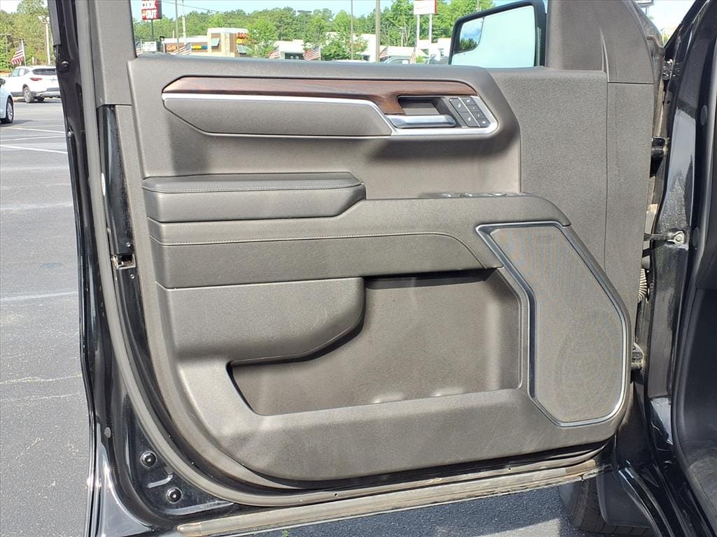 Used 2025 GMC Sierra 1500 SLT Truck
