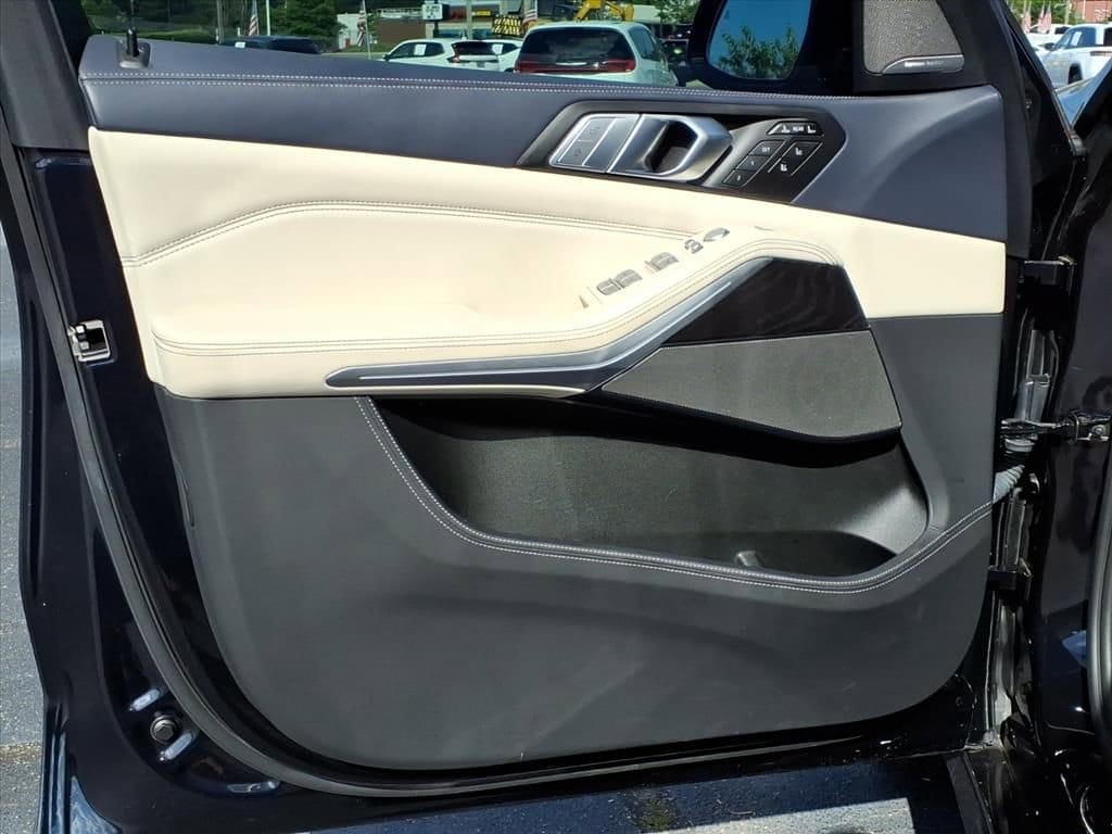 Used 2022 BMW X7 M50i