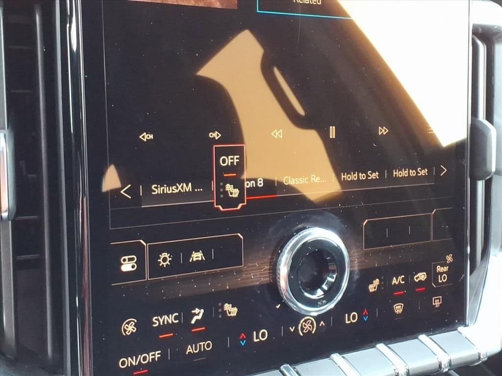 2025 GMC Acadia Elevation - Photo 12
