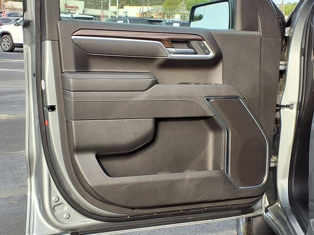 Used 2025 Chevrolet Silverado 1500 RST Truck