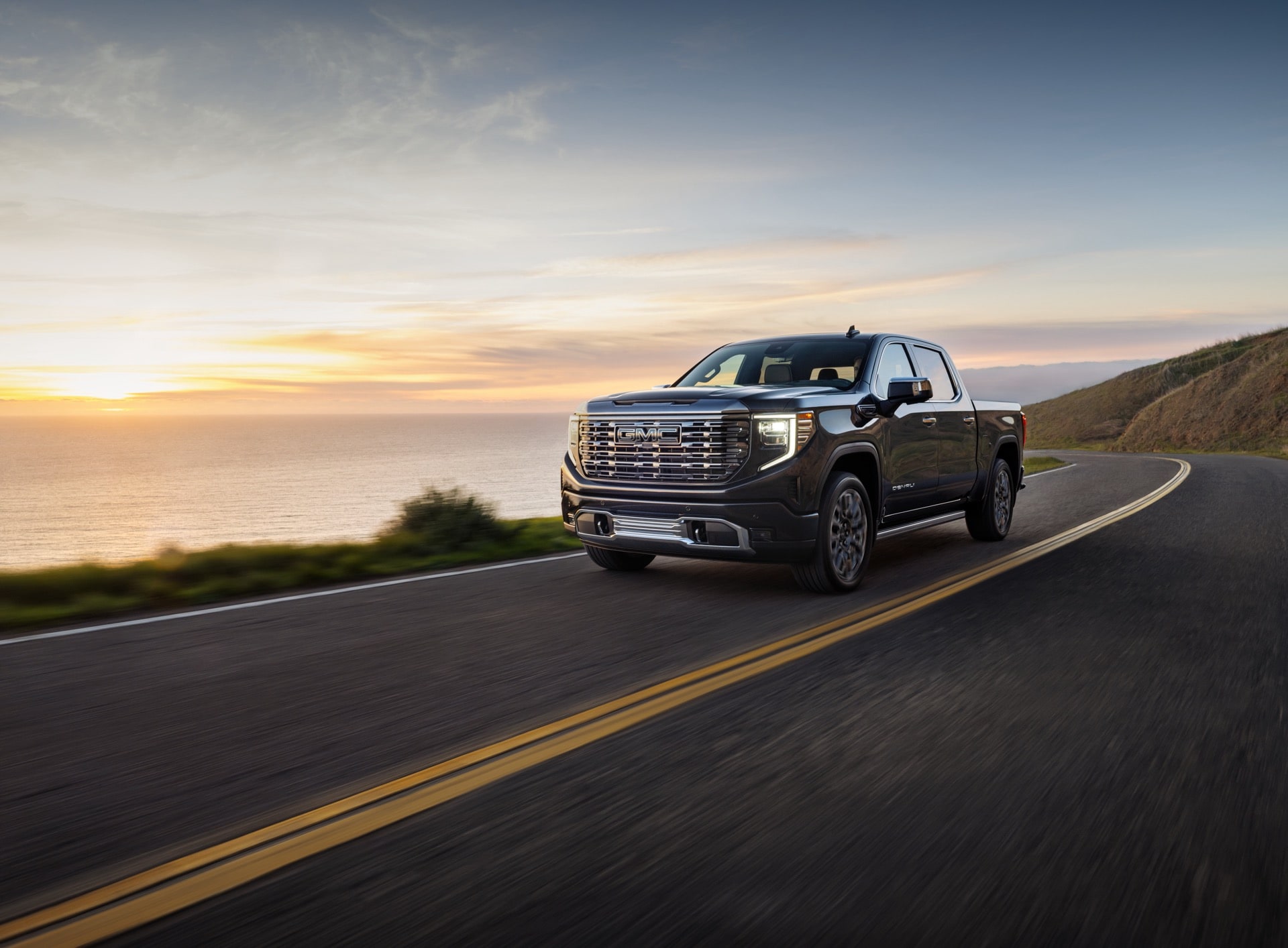 2026-gmc-sierra-denali-ultimate-050.jpg