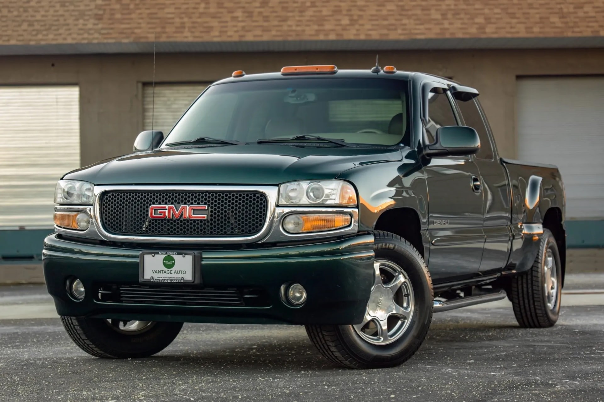 2002_gmc_sierra-denali-quadrasteer%20copy.jpg