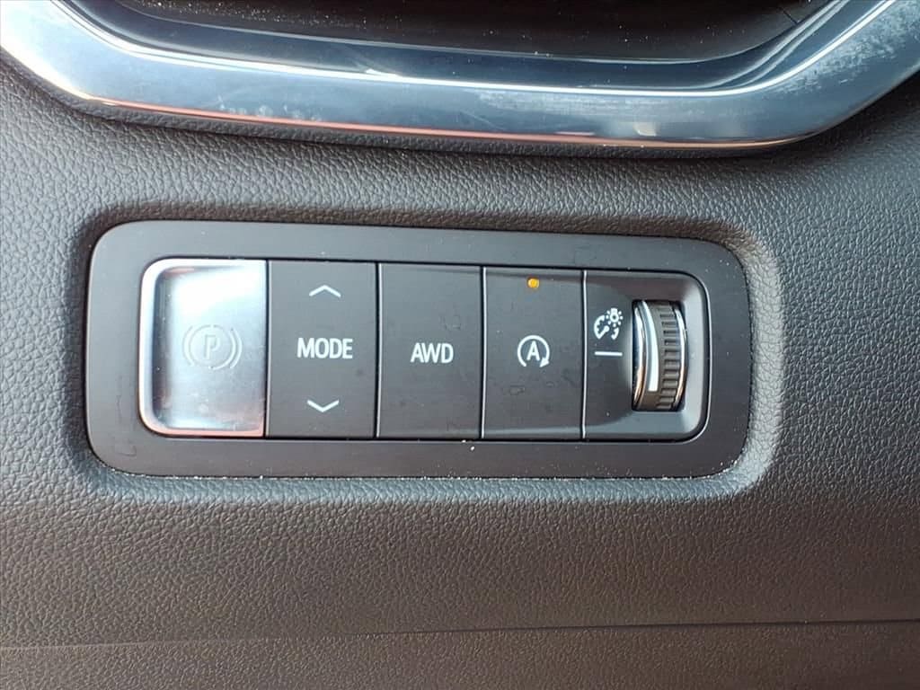 2025 GMC Acadia Elevation - Photo 8