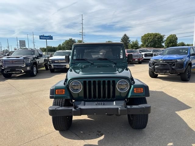Used 2000 Jeep Wrangler SPORT with VIN 1J4FA49S3YP767616 for sale in Paris, IL