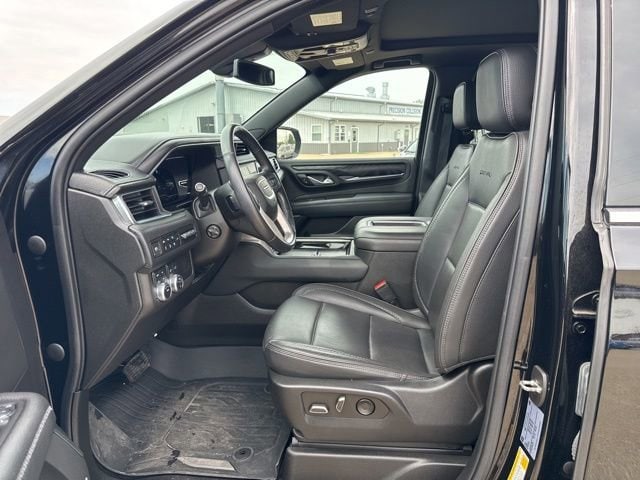 2022 GMC Yukon XL Denali - Photo 14