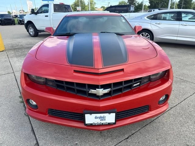 Used 2010 Chevrolet Camaro 1SS with VIN 2G1FJ1EJ7A9121221 for sale in Charleston, IL