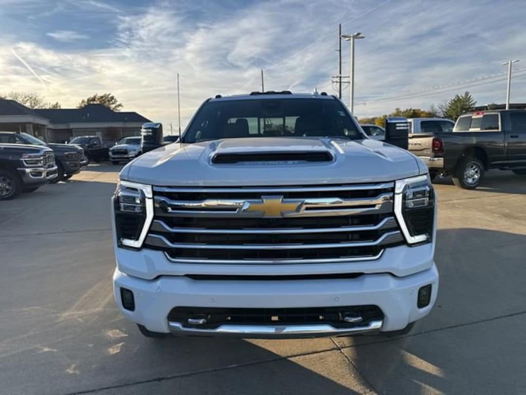 New 2026 Chevrolet Silverado 3500 HD High Country Truck