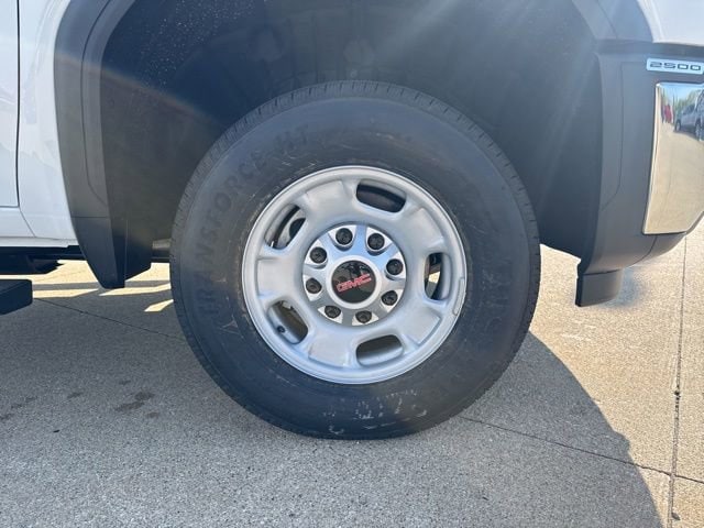 2026 GMC Sierra 2500HD Pro - Photo 9