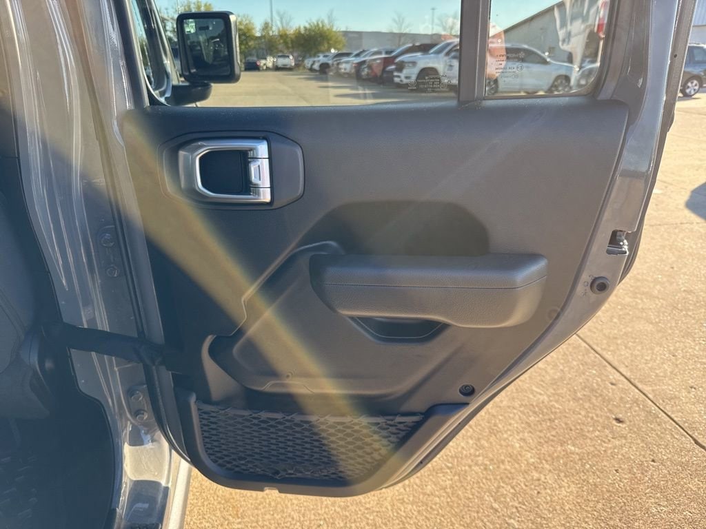 2023 Jeep Gladiator Rubicon - Photo 22
