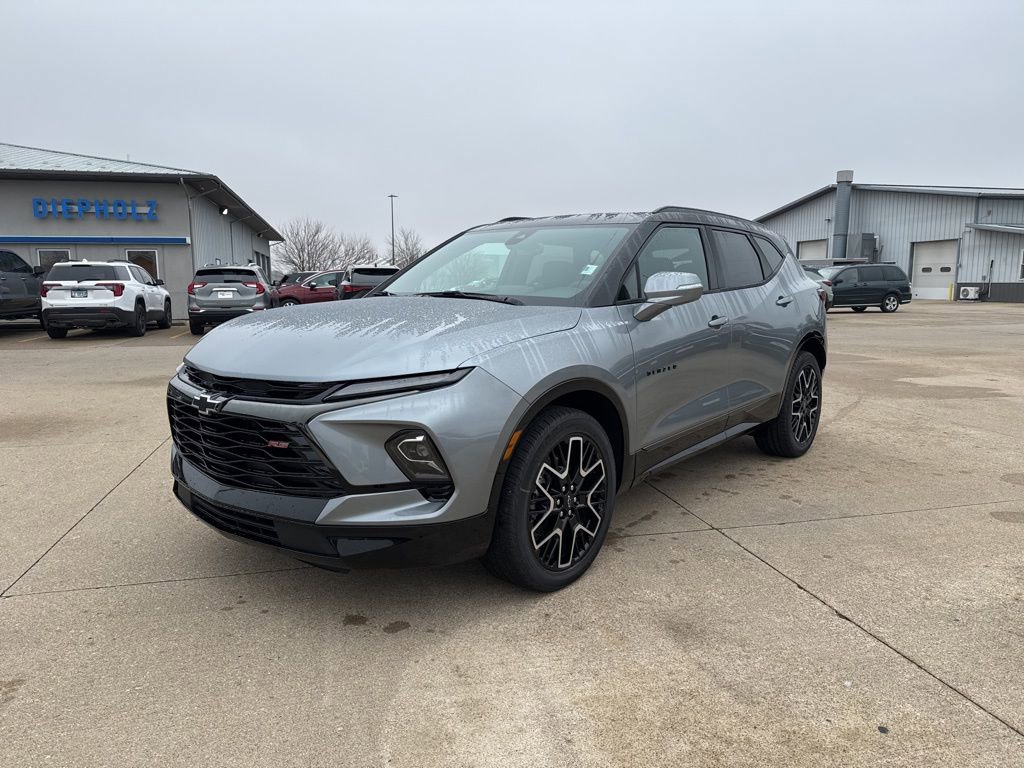 2026 Chevrolet Blazer RS photo 3