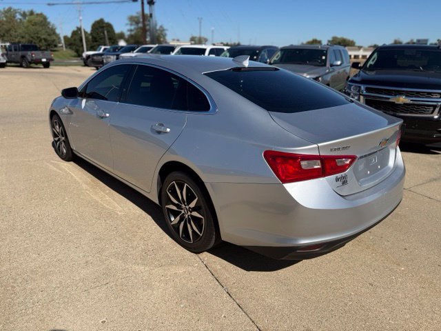 Used 2018 Chevrolet Malibu LT Sedan
