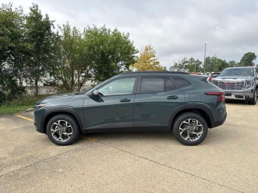New 2026 Chevrolet Trax LT SUV