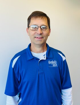 Staff member Ron Campbell from ID_abe34b