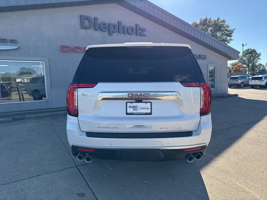 2022 GMC Yukon XL Denali - Photo 6