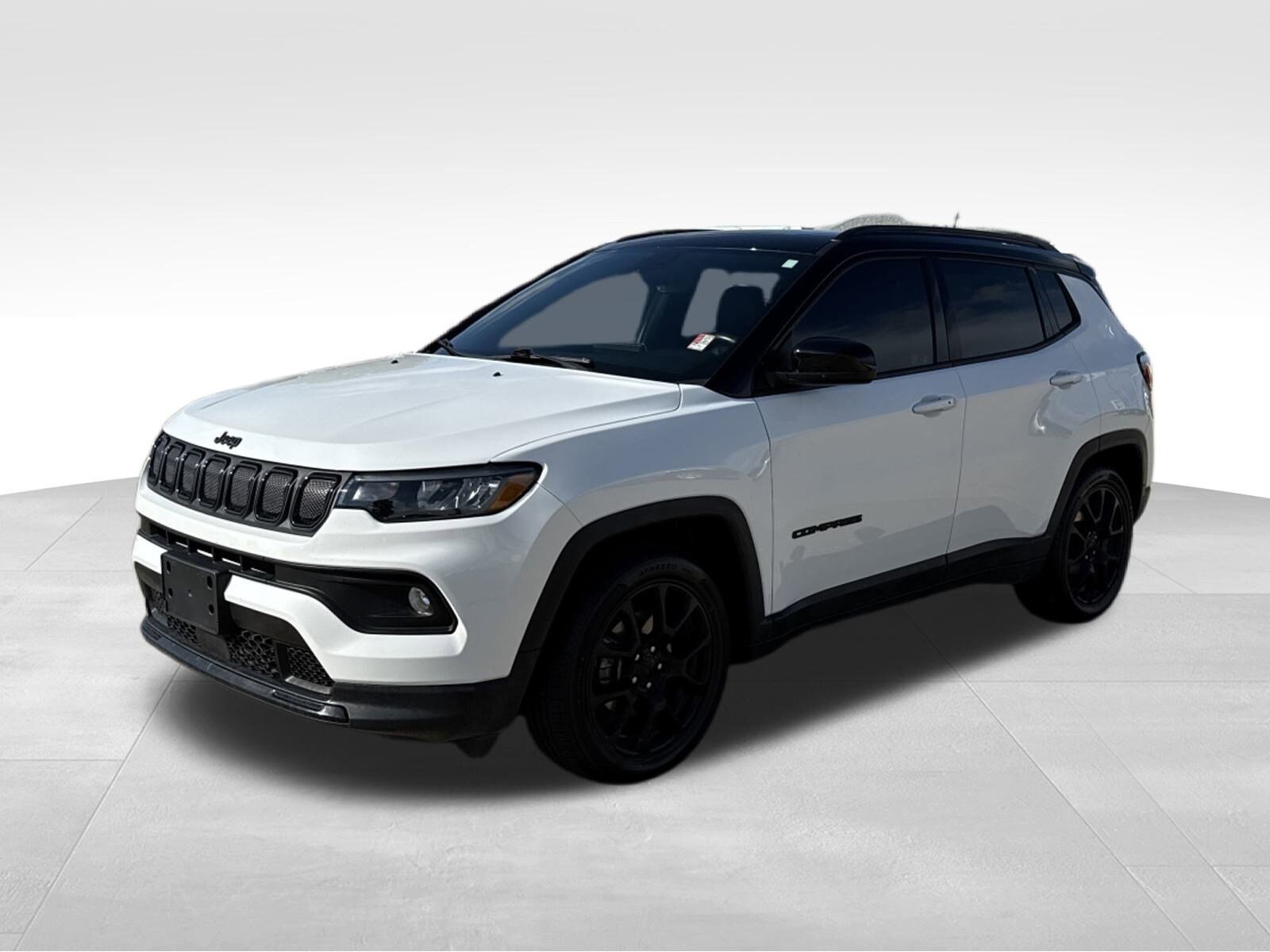 2022 Jeep Compass Altitude photo 2