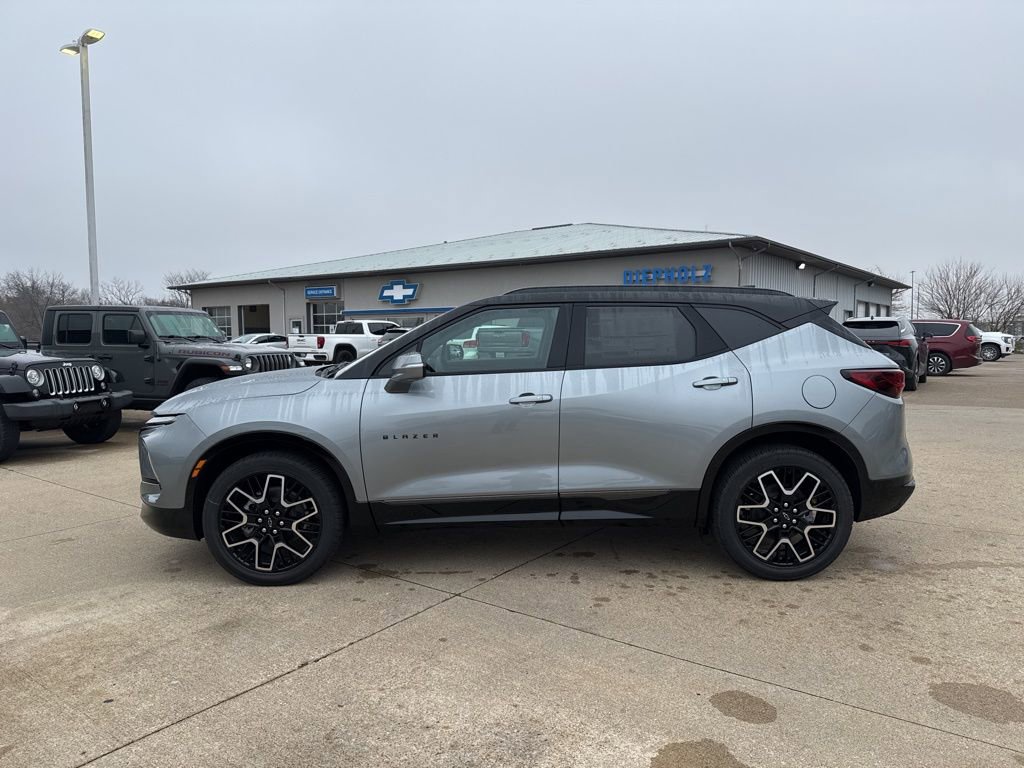 2026 Chevrolet Blazer RS photo 4