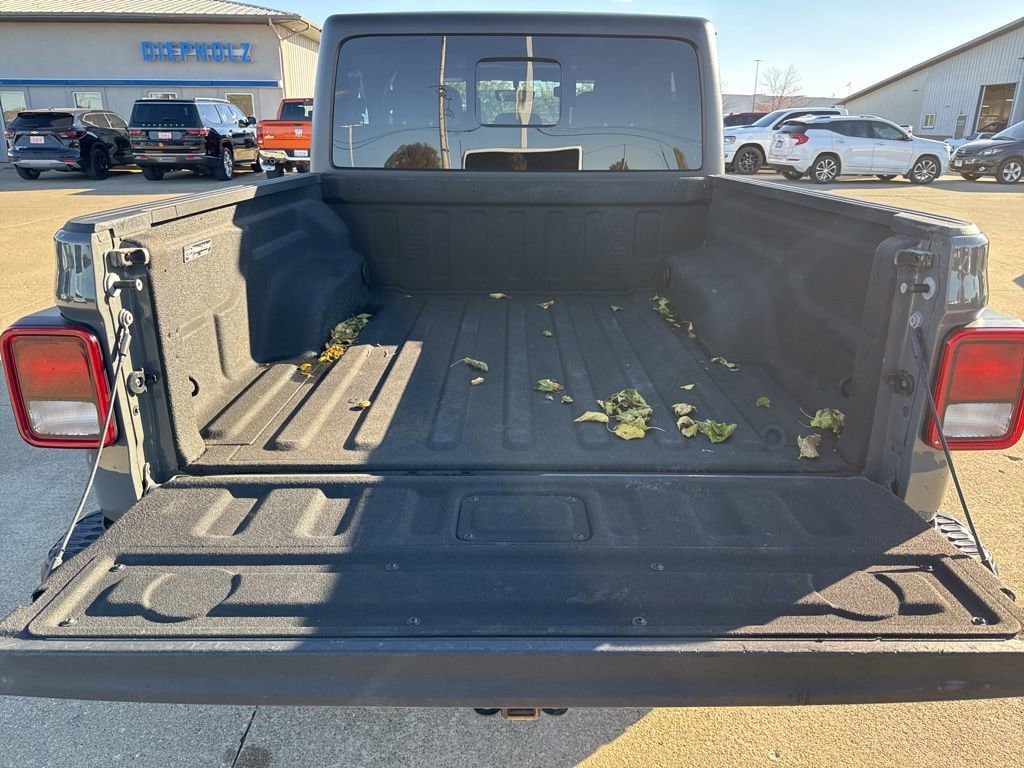 2023 Jeep Gladiator Rubicon - Photo 12